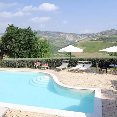 Holiday home Annunziata Sleeps 20 Pool Wifi *