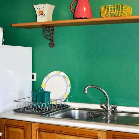 Holiday home Annunziata Sleeps 20 Pool Wifi *