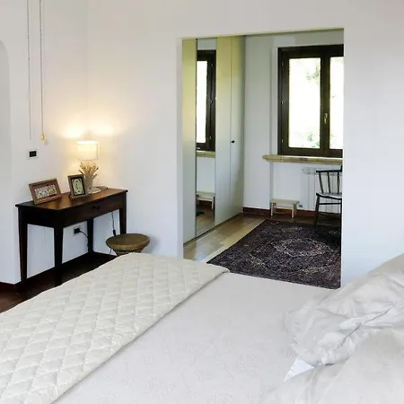 Holiday home Annunziata Sleeps 20 Pool Wifi
